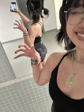 jjanether6 / Janet He / jjanethe / jjanethee Nude Leaks Photo 8