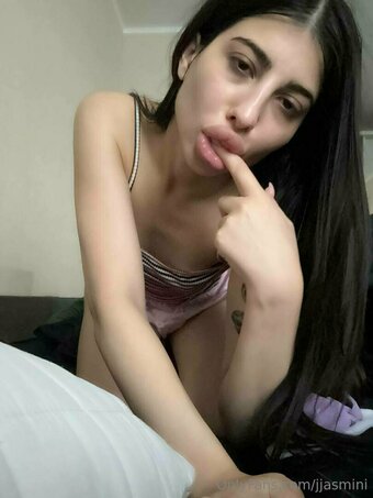 jjasmini Nude Leaks Photo 18