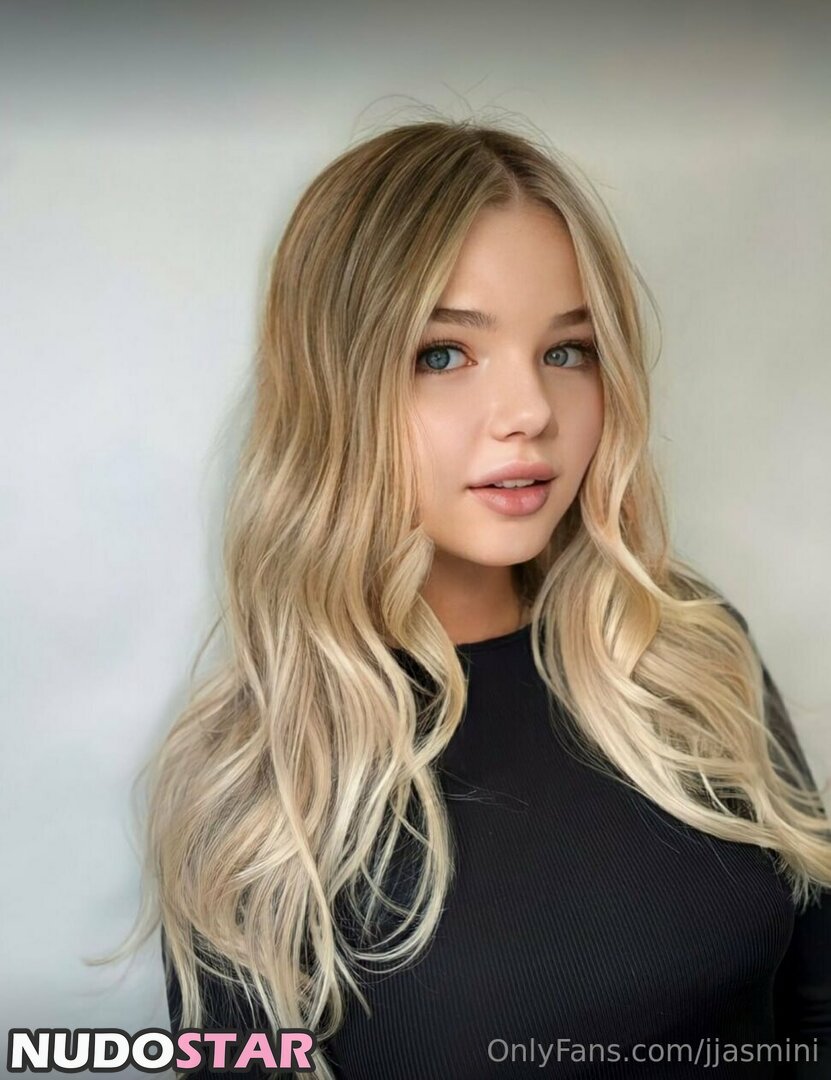 jjasmini Nude  25
