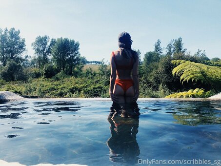 Jo Scribbles / scribbles_sg Nude Leaks OnlyFans Photo 10