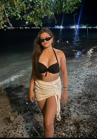 Jodelyn / Manas Nude Leaks Photo 2