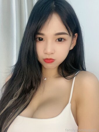 Jolin / jolin_cai / qqjolin / qqjolin_ Nude Leaks OnlyFans Photo 4