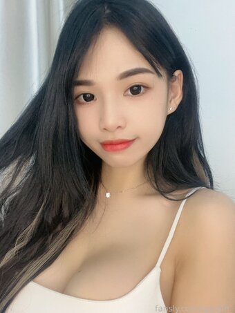 Jolin / jolin_cai / qqjolin / qqjolin_ Nude Leaks OnlyFans Photo 17