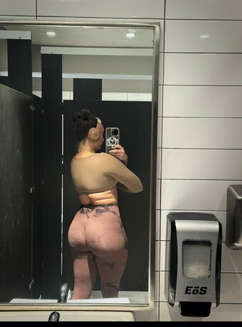 Josofly / https: / js0fly Nude Leaks Photo 1