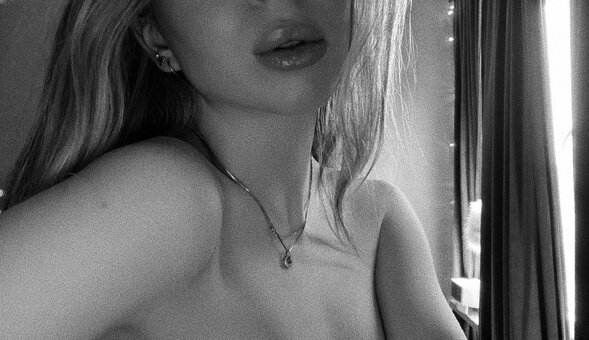 Jossi.e / _jossiee Nude Leaks OnlyFans Photo 16