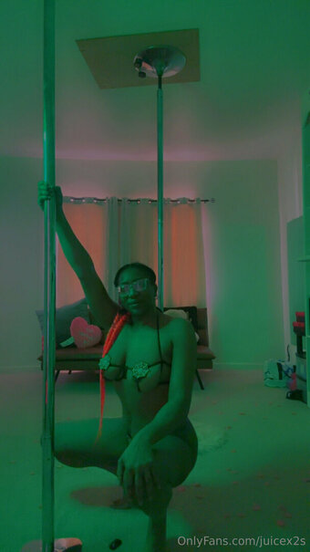 Juice2x / j.u.i.c.e.2x / juicex2s Nude Leaks OnlyFans Photo 1