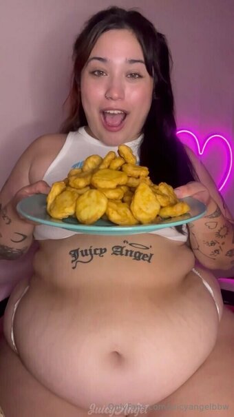 juicyangelbbw Nude Leaks Photo 18