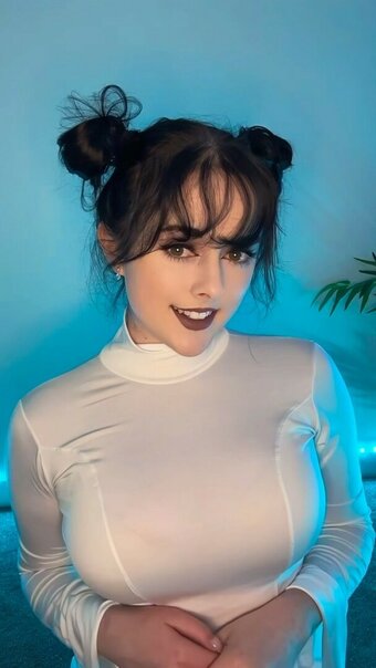 JuicyIris / irisjuicy Nude Leaks Photo 17