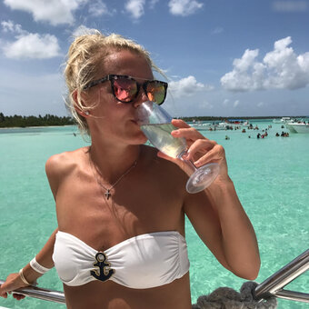Julia Simic Nude Leaks Photo 2