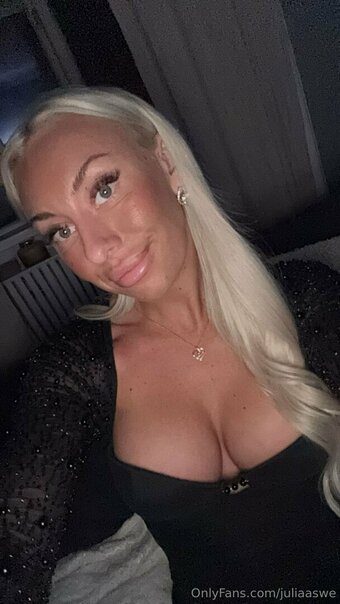 juliaaswe Nude Leaks Photo 7