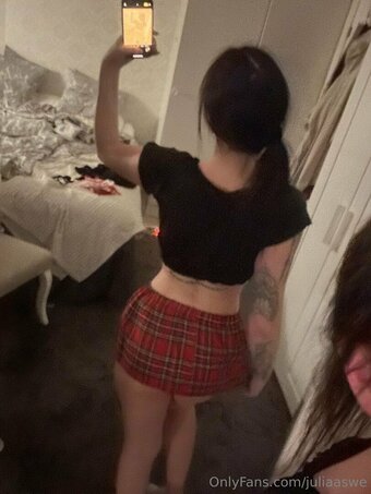 juliaaswe Nude Leaks Photo 19
