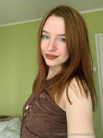 juliabloomy Nude Leaks Photo 27