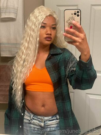 junebug3333 Nude Leaks Photo 13