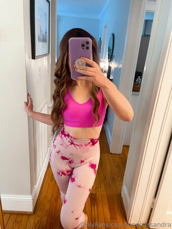 junecassandra Nude Leaks Photo 5