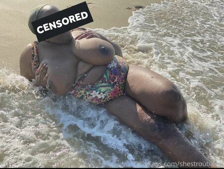 Juni Lee / LeeTheGoddess_ / https: / leethegoddess / shestroubleatl Nude Leaks OnlyFans Photo 6