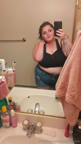 junkyardpixie Nude Leaks Photo 17