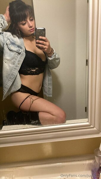 juno22 Nude Leaks Photo 13