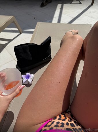 junybabe / https: / junebabiii / juneontopp / junexsecret / juneyourcrush Nude Leaks OnlyFans Photo 2