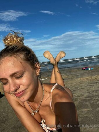 JustNitnee / FindomNitnee / Justnitnee2 / https: Nude Leaks OnlyFans Photo 17