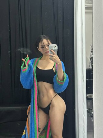 jweight_ / jwe_jwe_ Nude Leaks Photo 16