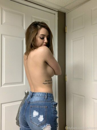 kaileyclaps Nude Leaks OnlyFans Photo 18