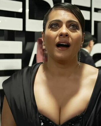 Kajol Devgn / itsKajolD / kajol Nude Leaks Photo 21