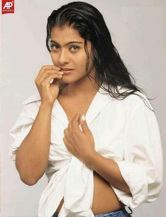 Kajol Devgn / itsKajolD / kajol Nude Leaks Photo 25