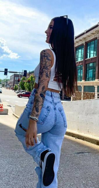 Kaley Barger / Kaley.barger Nude Leaks Photo 15