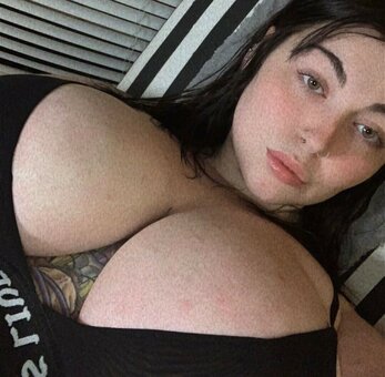 Kalgirl_up / kallinbabyyy Nude Leaks OnlyFans Photo 3