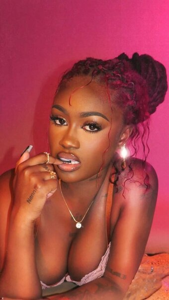 Kaliii / kalisplayhouse Nude Leaks OnlyFans Photo 4