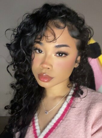 KarelessKitty / Karelesskvtty Nude Leaks Photo 23