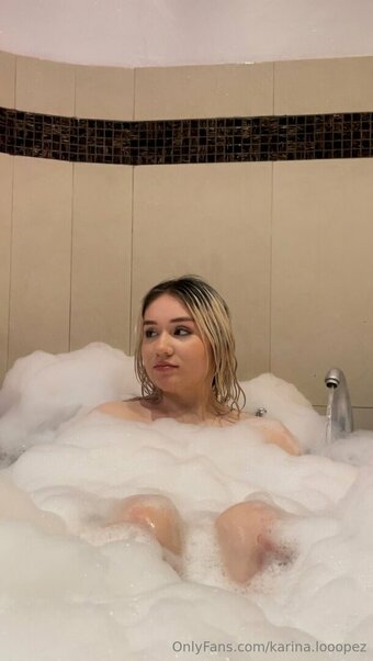 karina.looopez Nude Leaks Photo 10