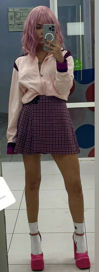 Karina Zvereva / karinazvereva Nude Leaks Photo 11