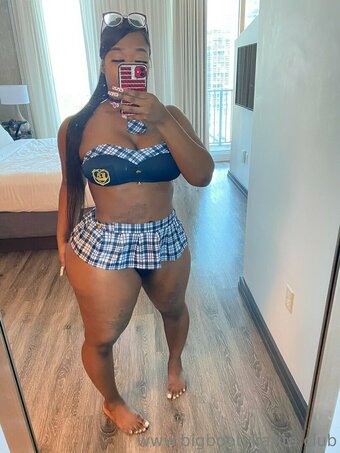 karitamonique Nude Leaks Photo 3