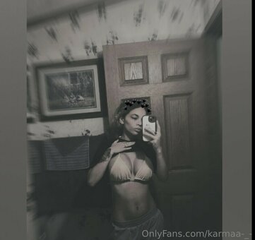 karmaa Nude Leaks Photo 3
