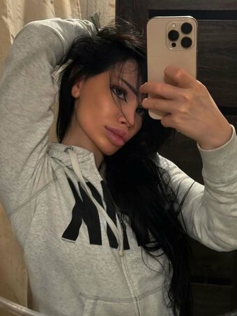 karmabitee / Karma_Bites Nude Leaks Photo 10