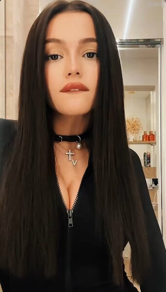 KarnaVal / karna.val Nude Leaks Photo 3