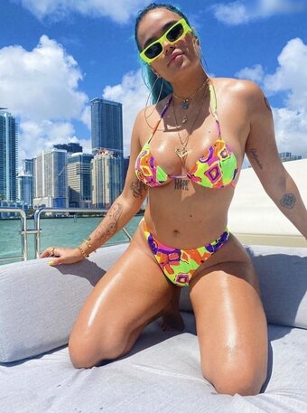Karol G / karolg Nude Leaks Photo 15