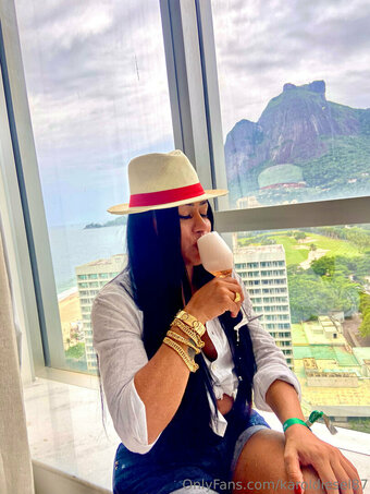 karoldiesel87 Nude Leaks Photo 7