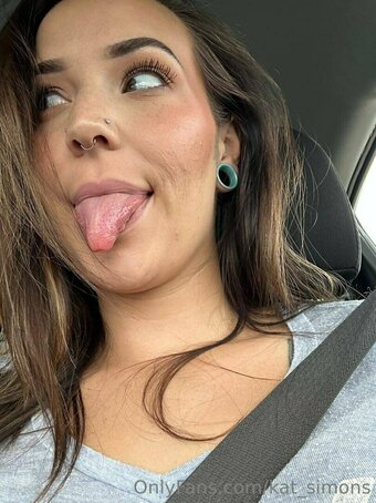 kat_simons Nude Leaks Photo 12