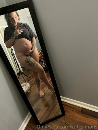 kat_simons Nude Leaks Photo 24