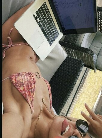 Katabela / Katherine Abela Nude Leaks Photo 8