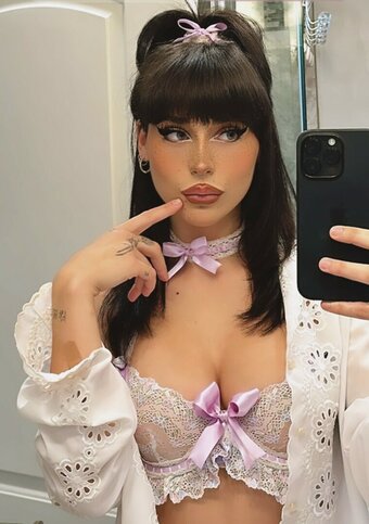 Kate Baum / iconickate / katebaum Nude Leaks OnlyFans Photo 10