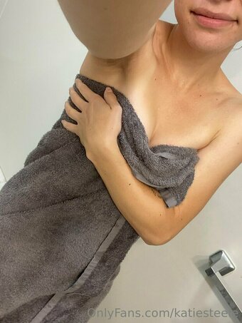 Katesteele99 / katesteelefit Nude Leaks OnlyFans Photo 14