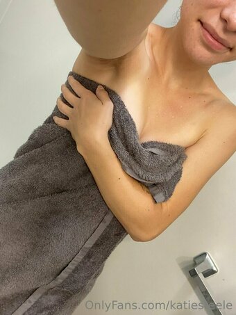 Katesteele99 / katesteelefit Nude Leaks OnlyFans Photo 15