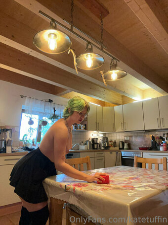 katetuffin Nude Leaks Photo 10