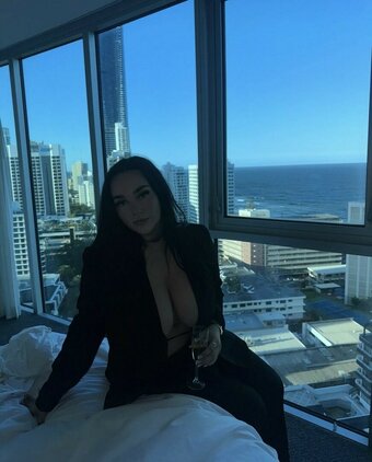 katewhit.e Nude Leaks Photo 1