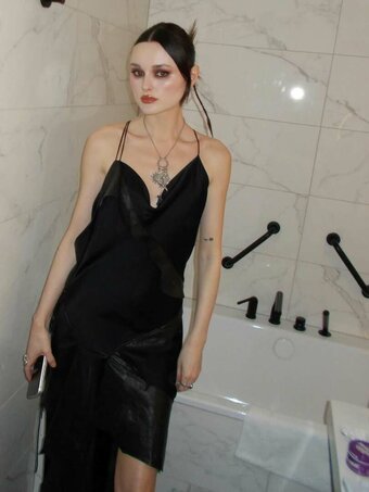 Katherine Devlin / Kdevlin2 / katherinebdev Nude Leaks Photo 1