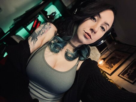 Katlink / https: / katlinkv Nude Leaks Photo 1