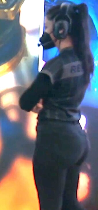 Katsaurus / Val / https: / katsauruss Nude Leaks Photo 1